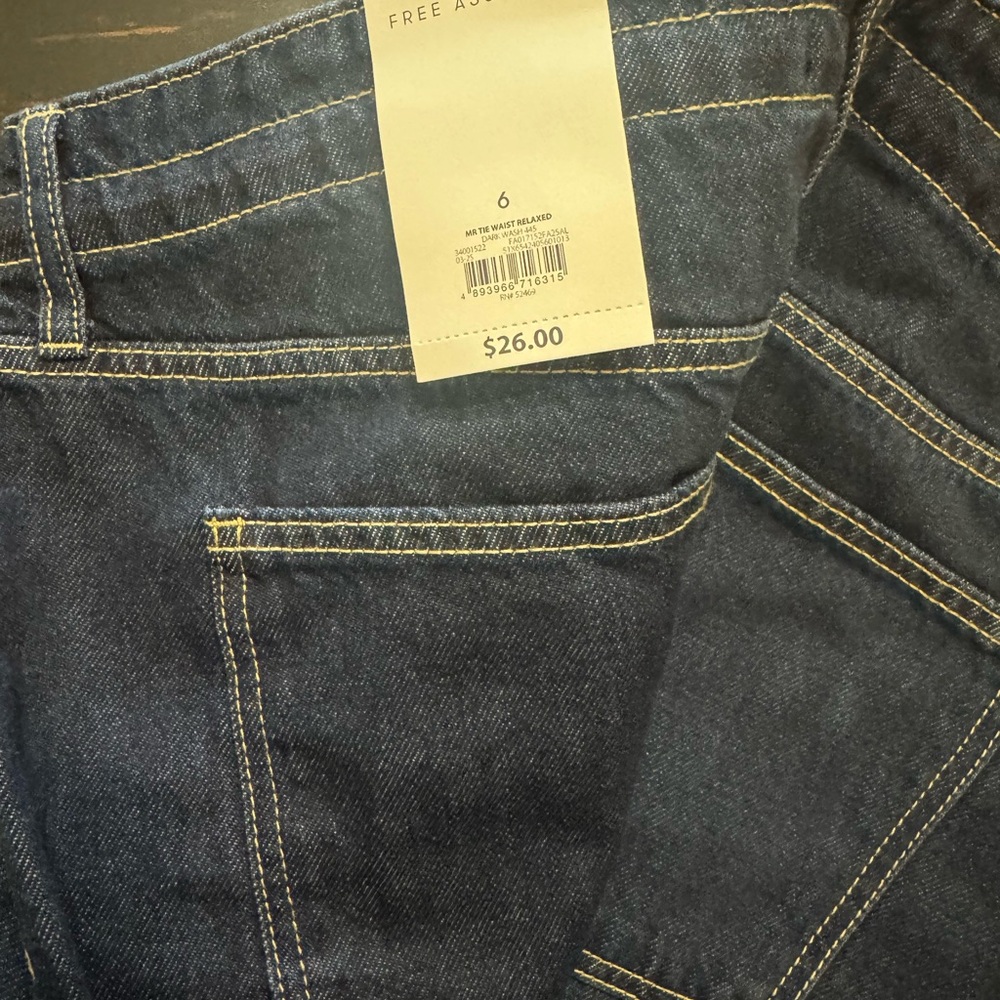 Free Assembly Women's Loose Fitting Wide Leg Jeans with Adjustable Tie Waist 6 - Picture 7 of 7